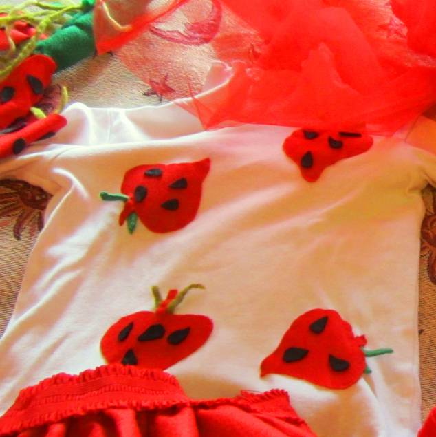 cómo hacer un disfraz de fresa