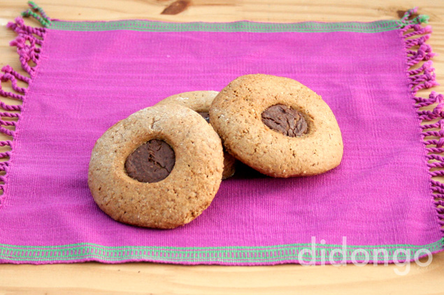 Galletas redondas con nutella