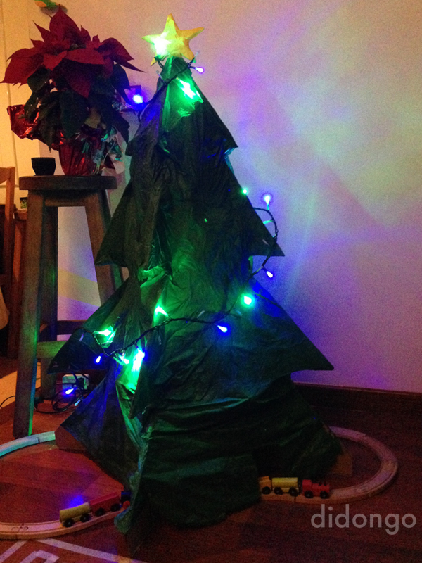 cómo hacer un árbol de navidad casero